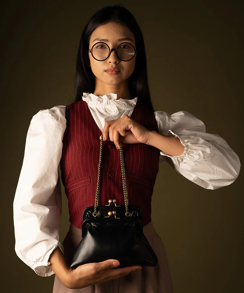 Francesca Black - Image 6