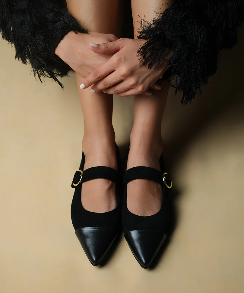 Hepburn Black