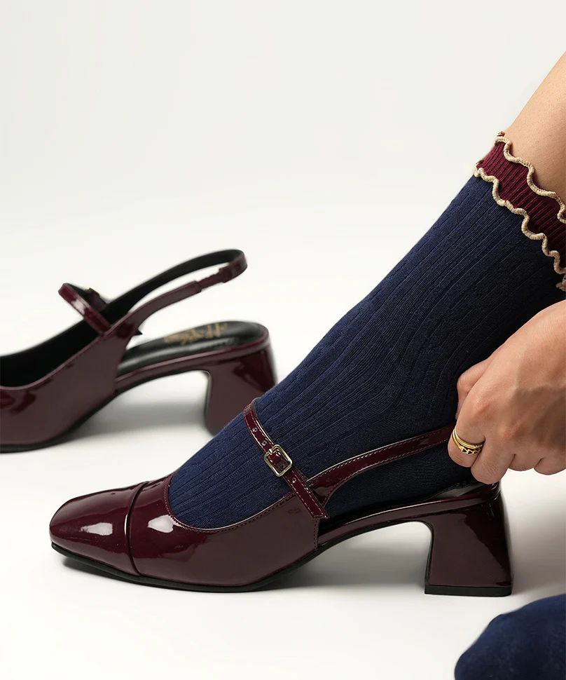 Lisa - Navy Blue - Image 5