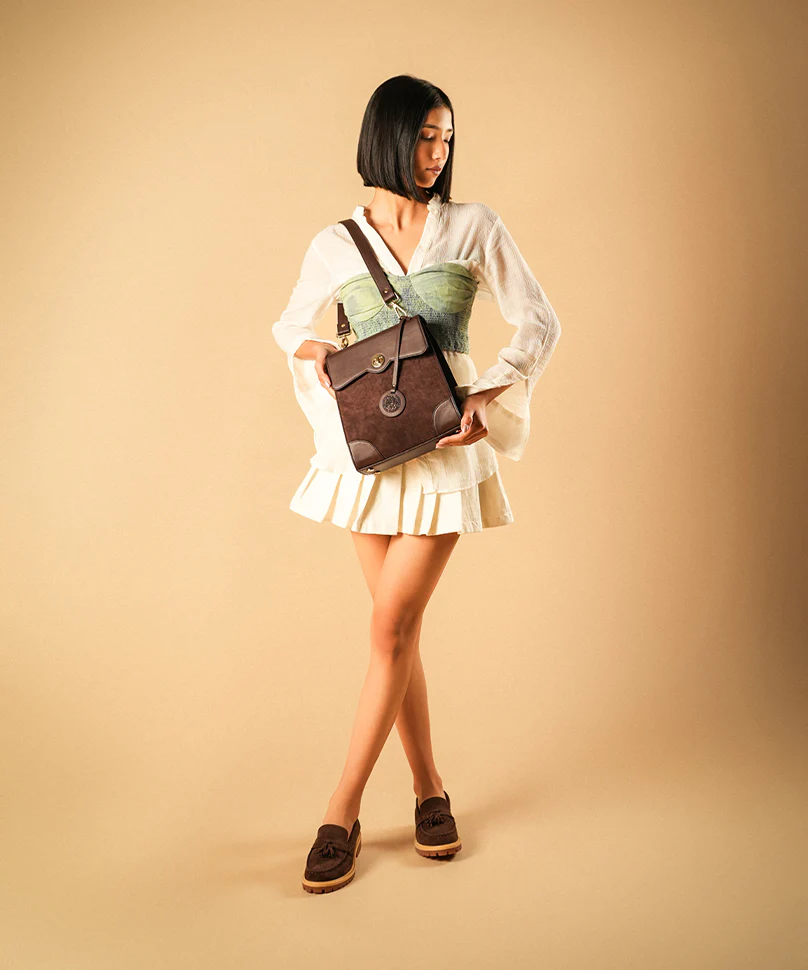 Peggy Suede - Image 9