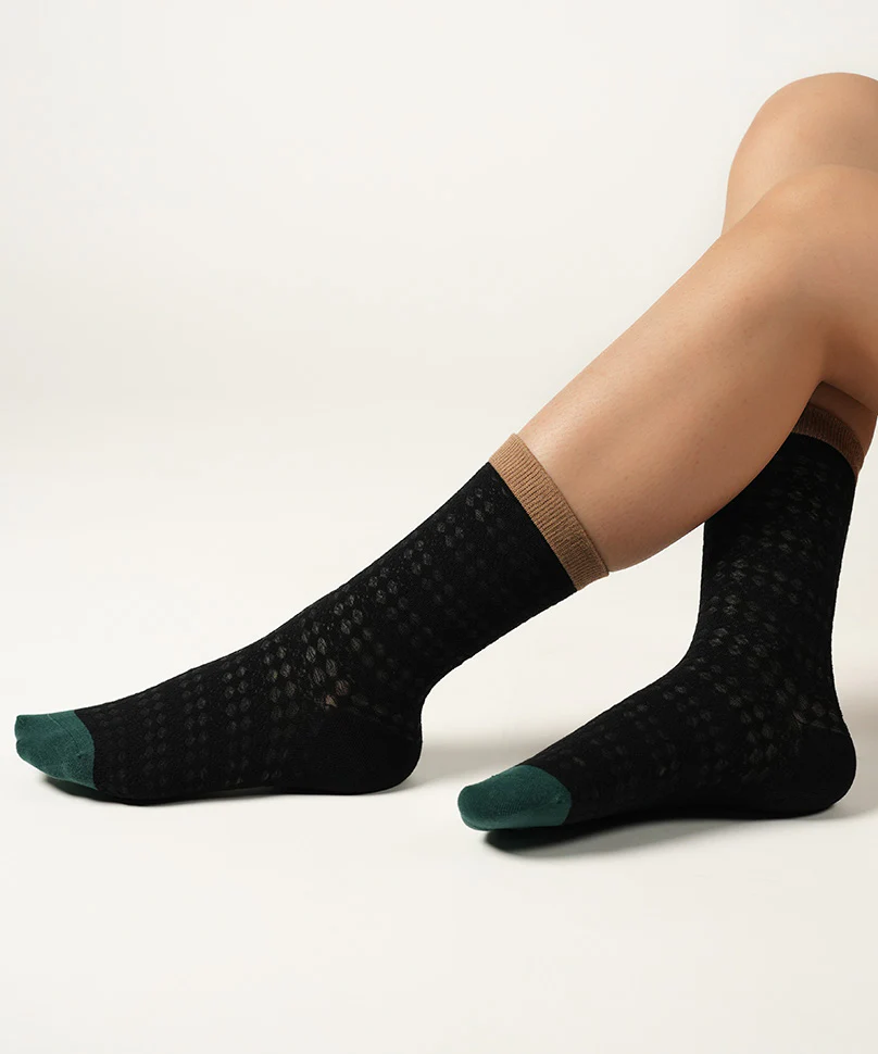 Pixie Poppers-Black