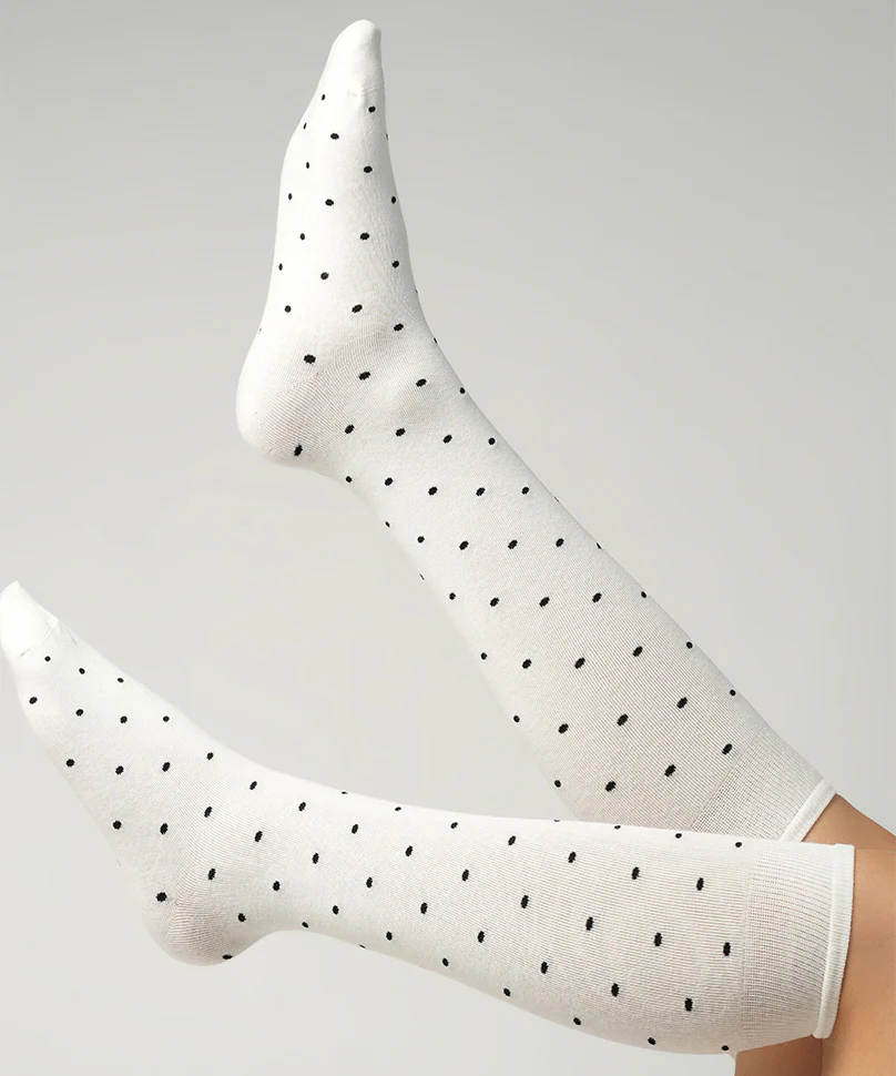 Rose - White - Image 4