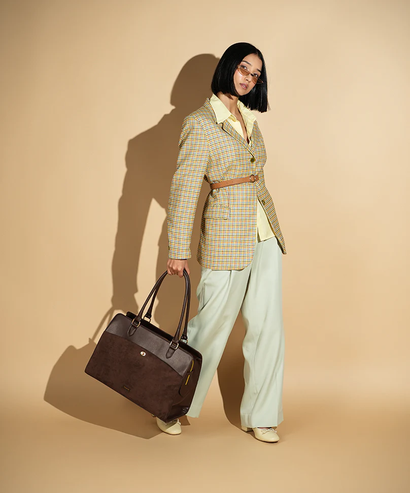 Sr. Dr. Grief Suede Brown - Image 10